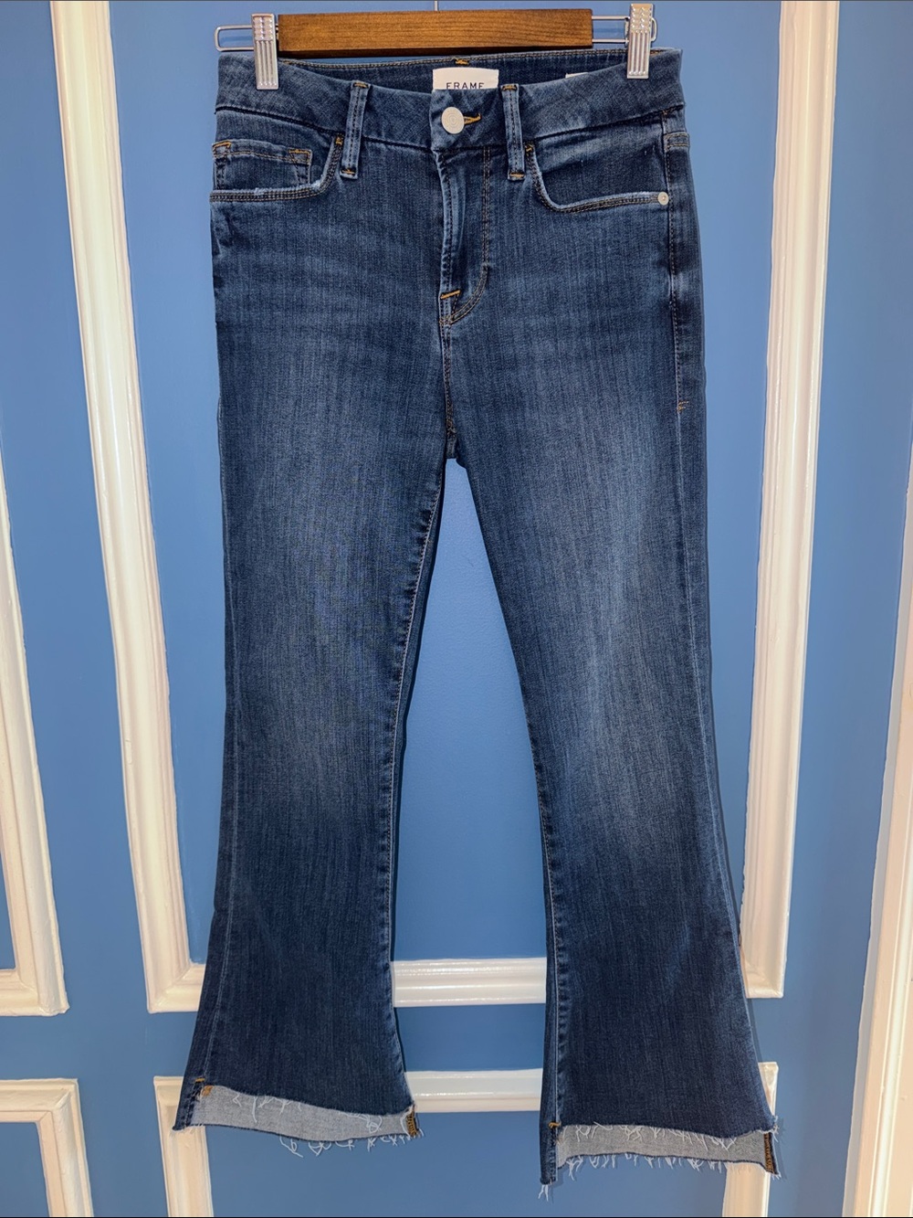 Frame Denim Le Crop Mini Boot Jeans Medium Wash - Size 26